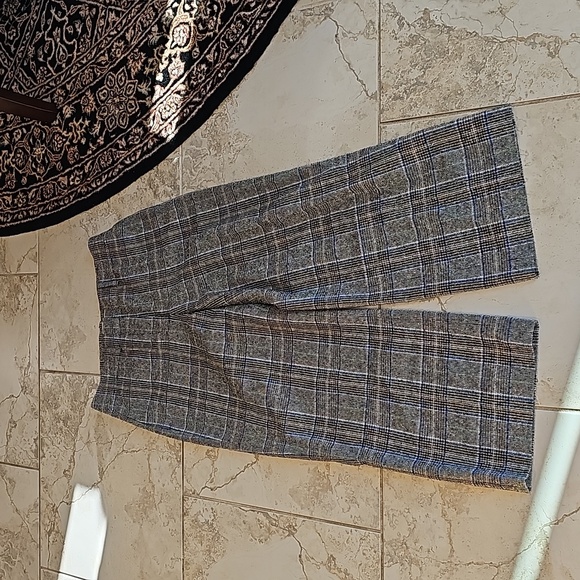 Samsoe Samsoe ladies plaid trousers.  Size S . Black, blue and Kelly green. - Picture 2 of 12